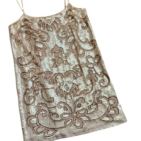 Anthropologie Needle & Thread Mini Dress 10 Sequins Flapper New Years Formal Wed - Picture 1 of 5